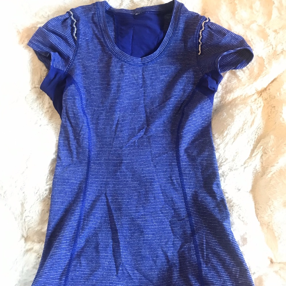 Lulu workout top